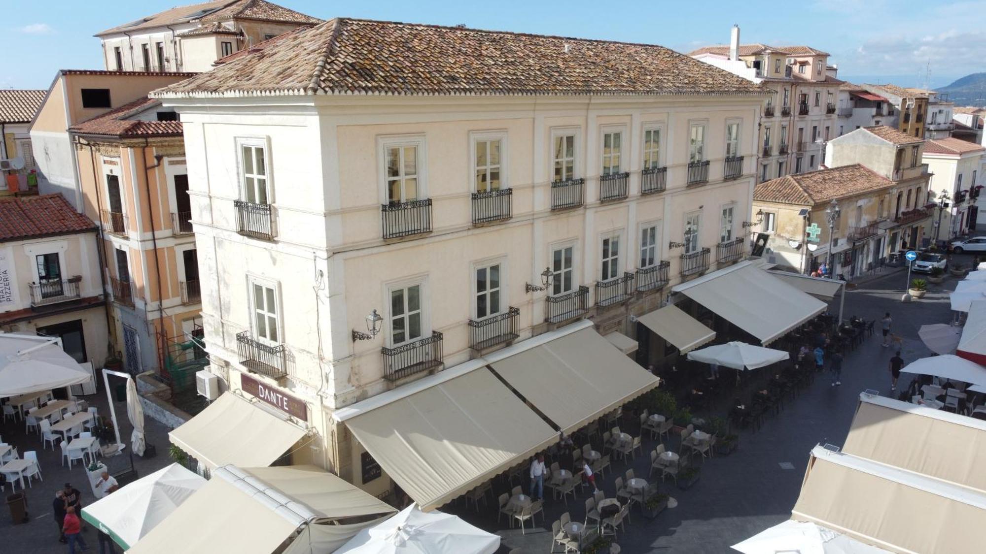 Hotel Della Piazza Pizzo  Exterior foto
