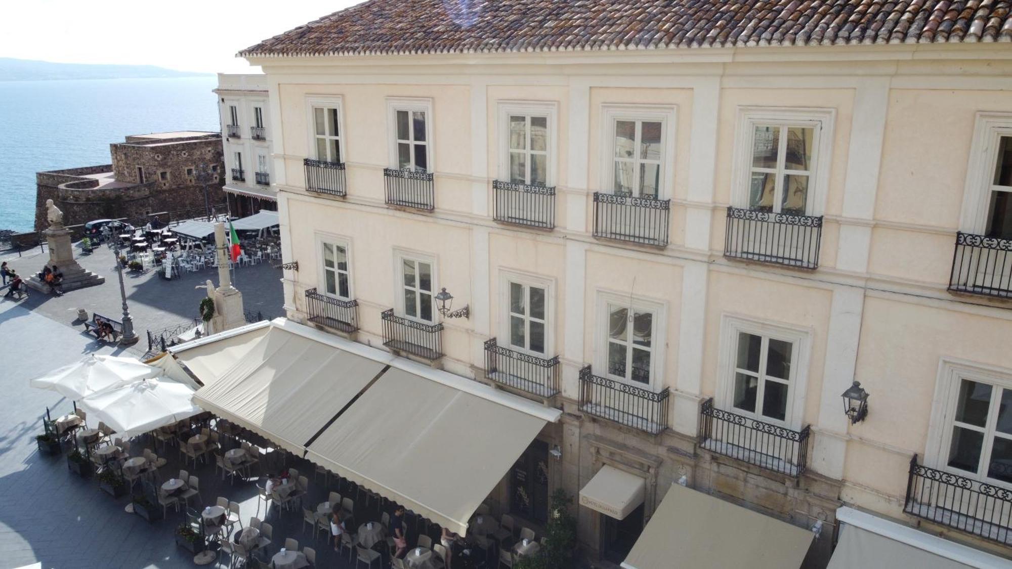 Hotel Della Piazza Pizzo  Exterior foto